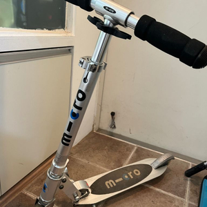 마이크로 킥보드 스쿠터