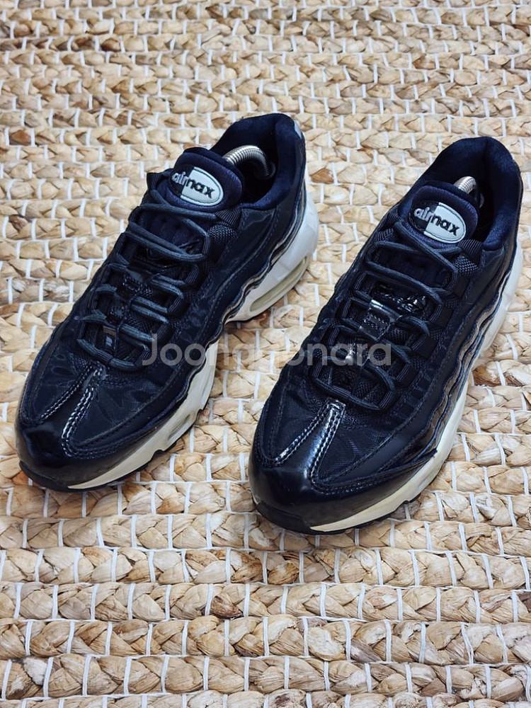 (235)나이키 에어맥스 95 se 프리미엄 스니커즈--0