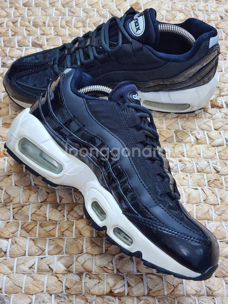 (235)나이키 에어맥스 95 se 프리미엄 스니커즈--3