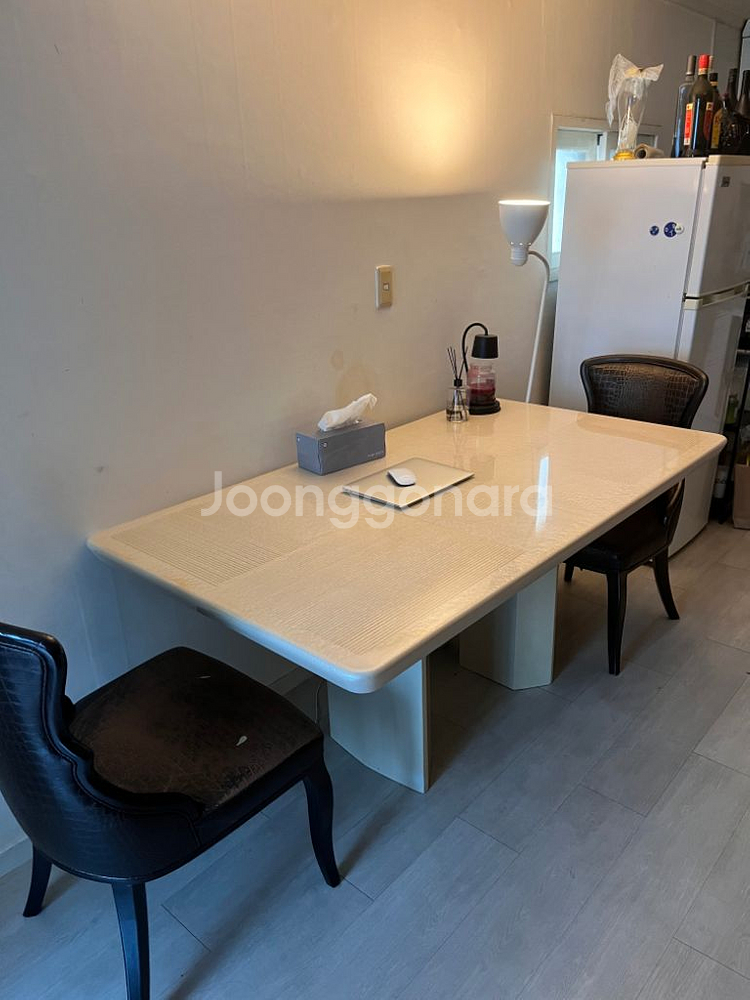 찬연 대리석 식탁 팔아요 (쿨거래시 네고가능)--1