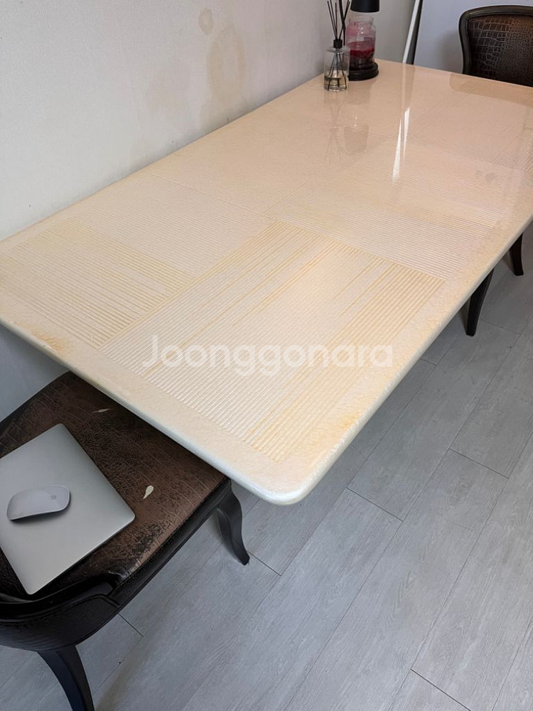 찬연 대리석 식탁 팔아요 (쿨거래시 네고가능)--3