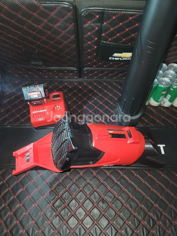 M18FBL 밀워키 송풍기 대포 팝니다--2