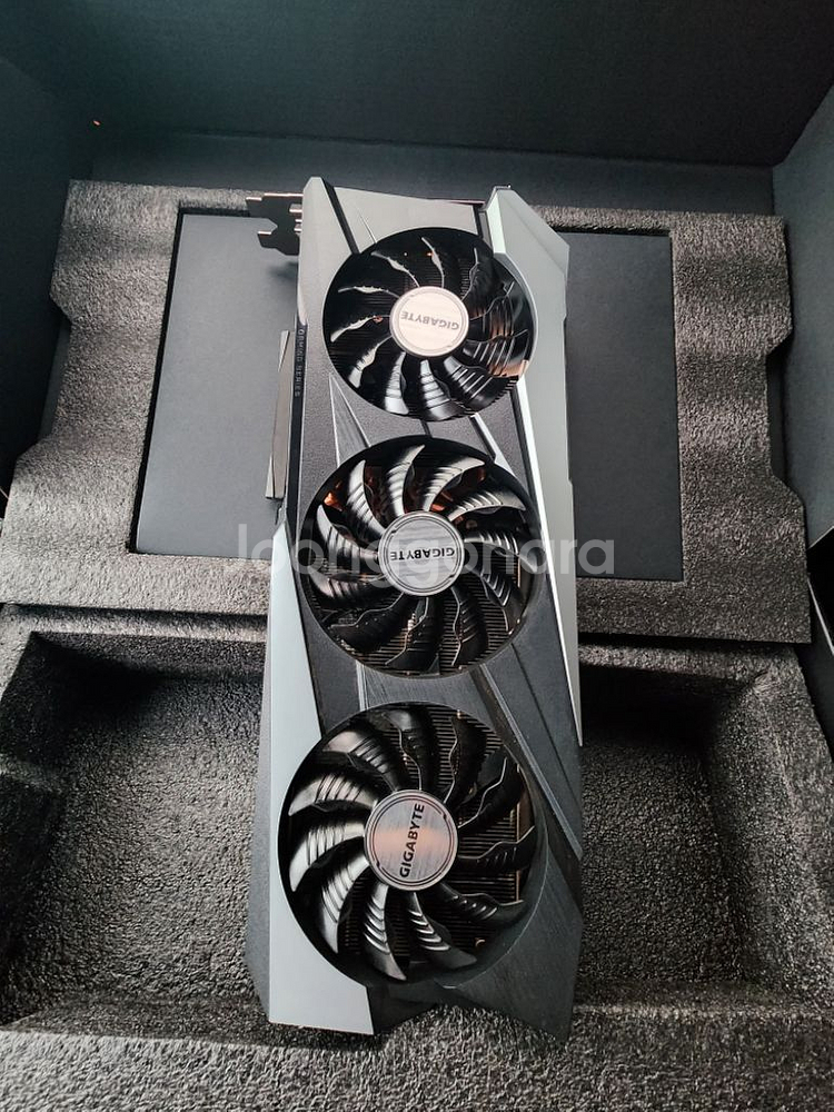 기가바이트 지포스 RTX 3070 Ti Gaming--2