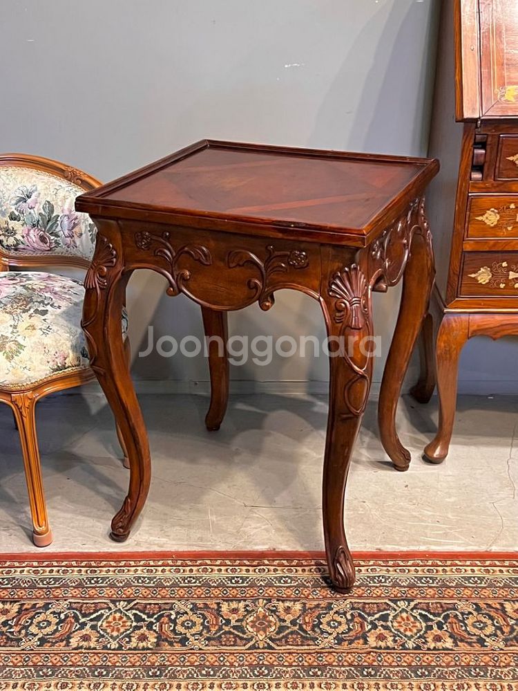 엔틱티테이블,엔틱협탁,빈티지가구,코너협탁--0