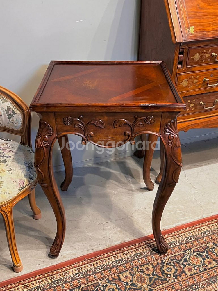 엔틱티테이블,엔틱협탁,빈티지가구,코너협탁--8