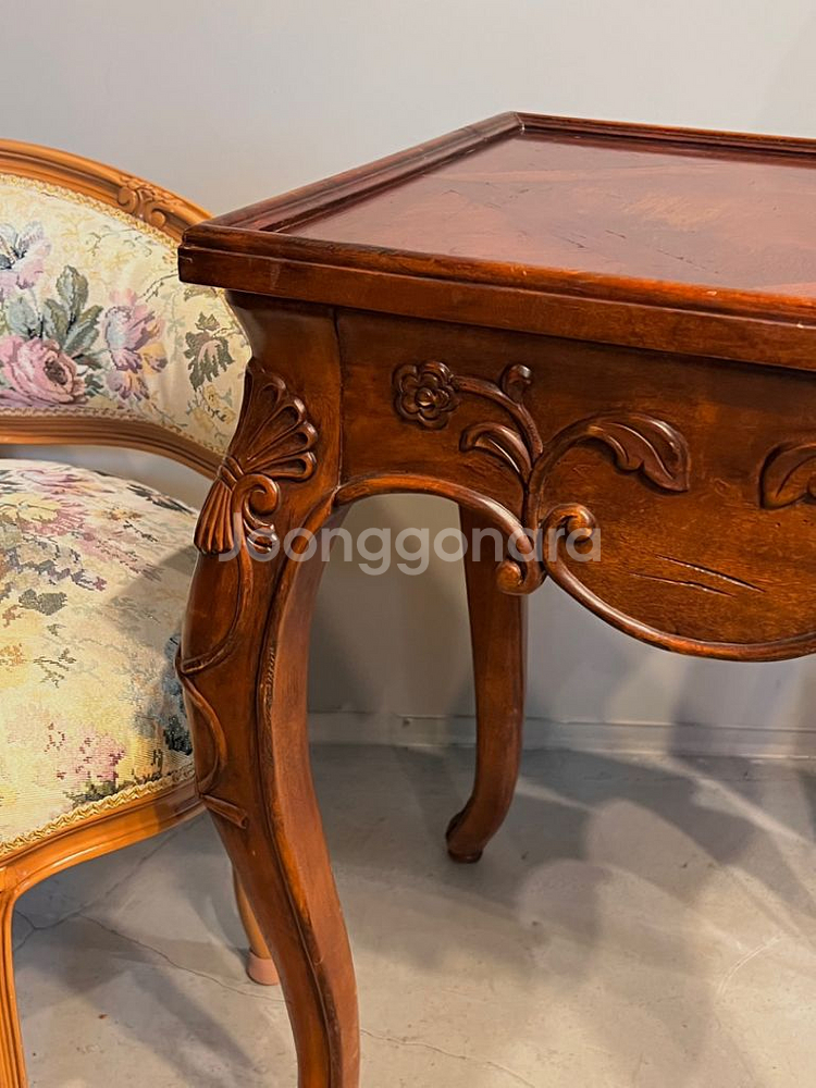 엔틱티테이블,엔틱협탁,빈티지가구,코너협탁--5