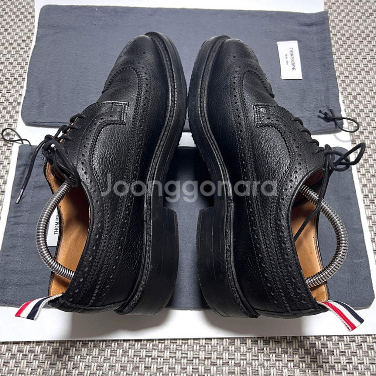 톰브라운 삼선 윙팁 구두 로퍼--5