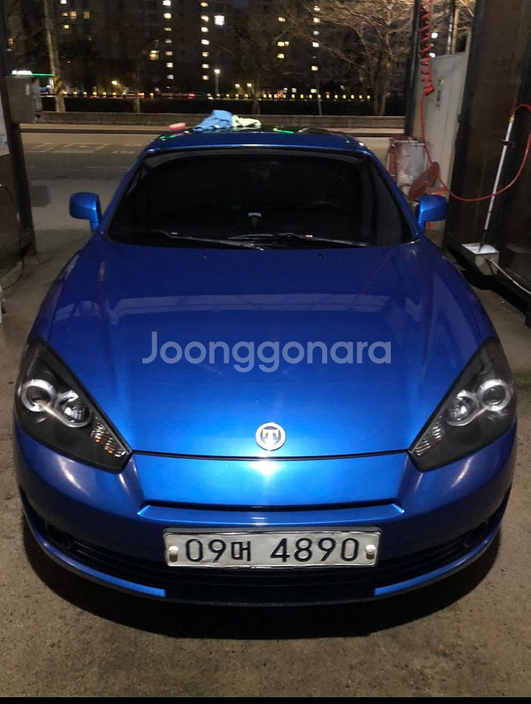 투스카니 2.0--2