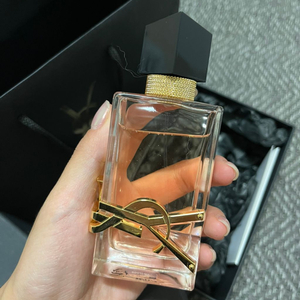 입생로랑 향수 50ml