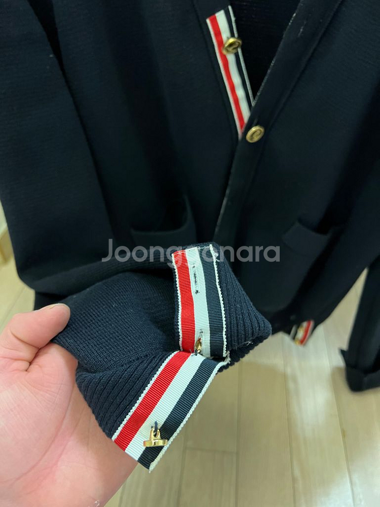 톰브라운 밀라노스티치 가디건 네이비 2사이즈--5