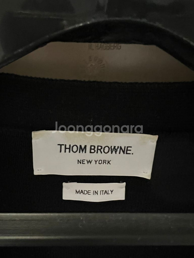 톰브라운 밀라노스티치 가디건 네이비 2사이즈--2