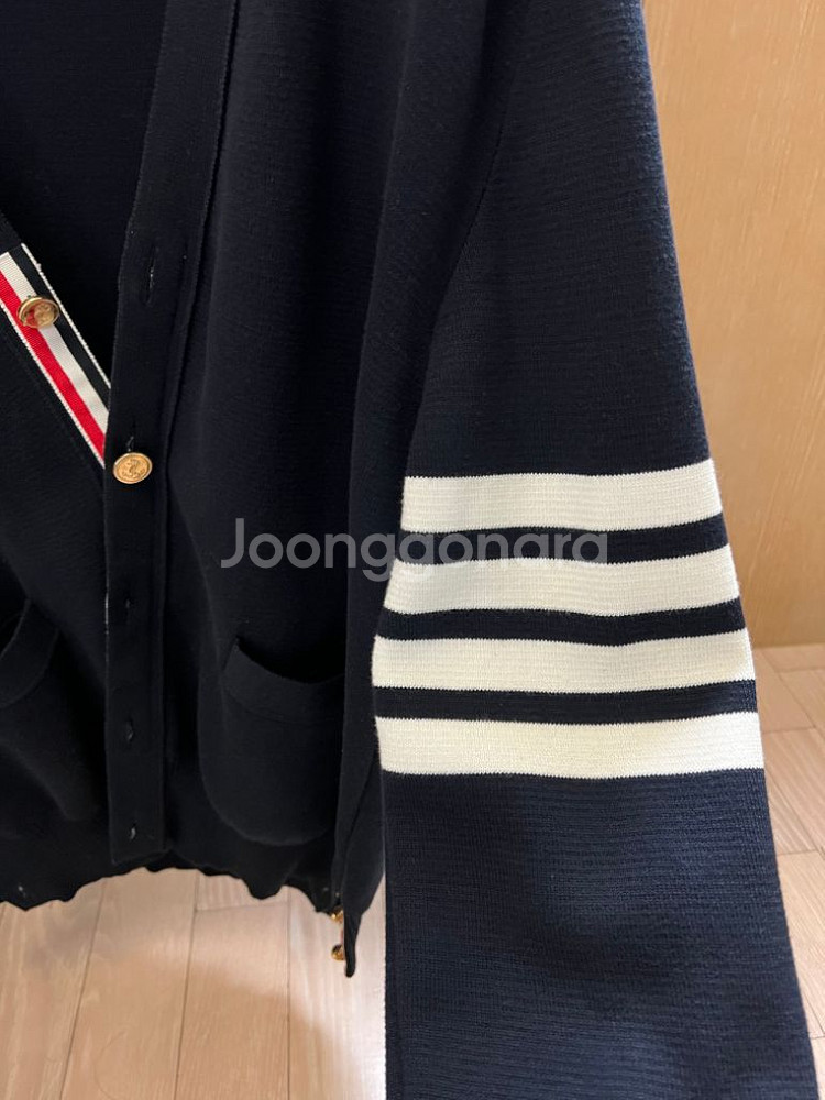 톰브라운 밀라노스티치 가디건 네이비 2사이즈--3
