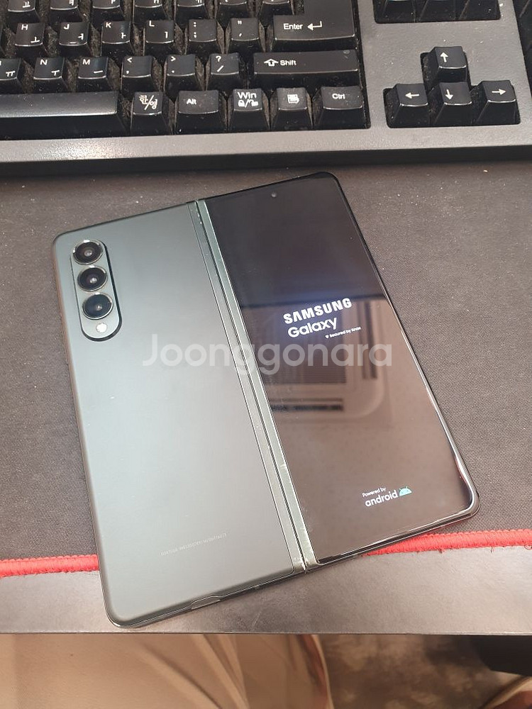 갤럭시Z폴드3 256G 블랙--3
