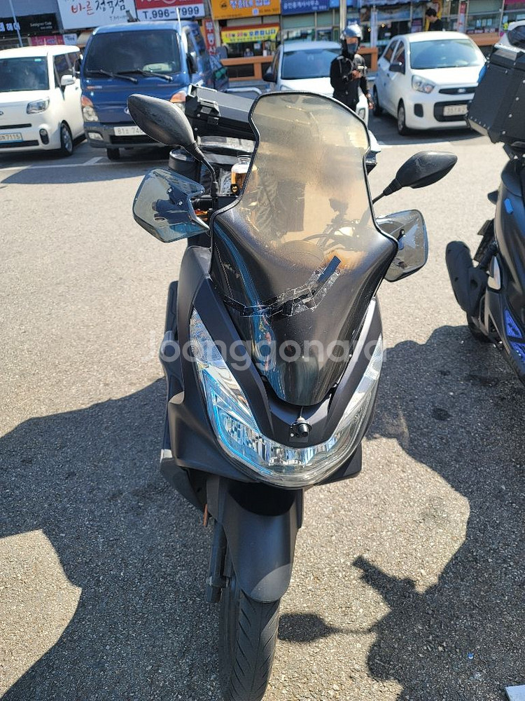 pcx125 16년식 팔아요--1