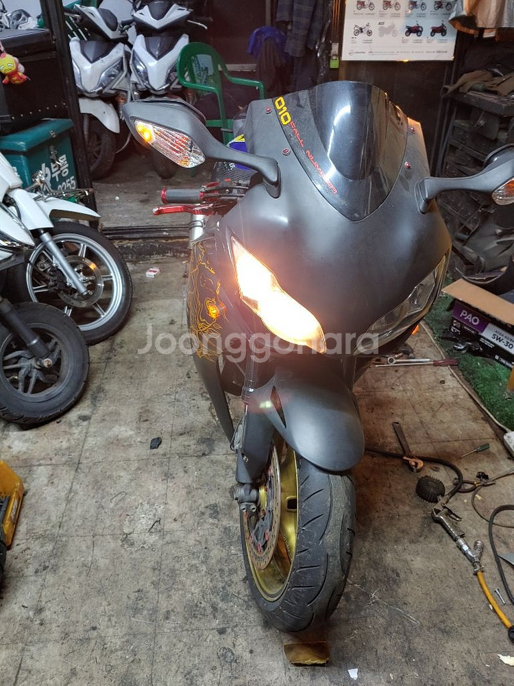 cbr 900 rr 개조카올 4만키로 320 만--1