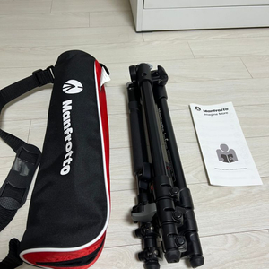 [민트급] Manfrotto 멘프로토 삼각대 팝니다