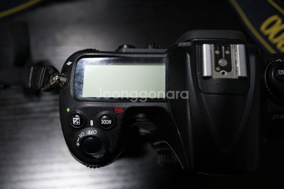 니콘 D300 바디 판매합니다.--3
