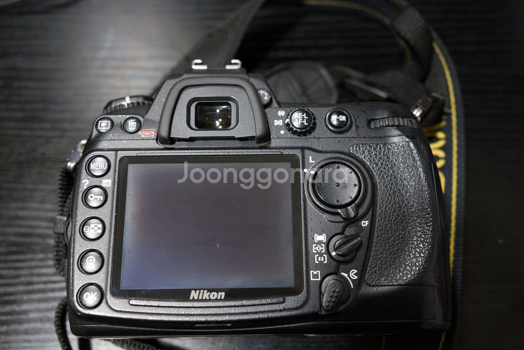 니콘 D300 바디 판매합니다.--2
