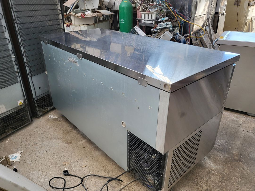 테이블냉동고1500-간냉식--6