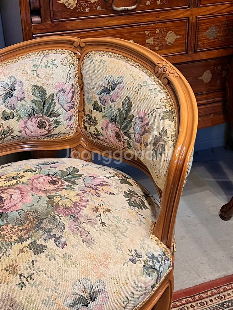 엔틱 1인의자,화장대의자,플라워페브릭의자,까페의자--2