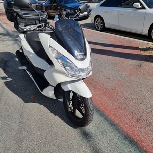 pcx125cc 16년식 팝니다