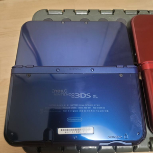 닌텐도3DS XL + 충전기 팝니다