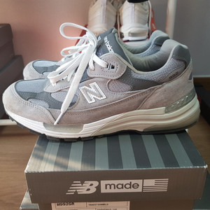 뉴발란스992 260