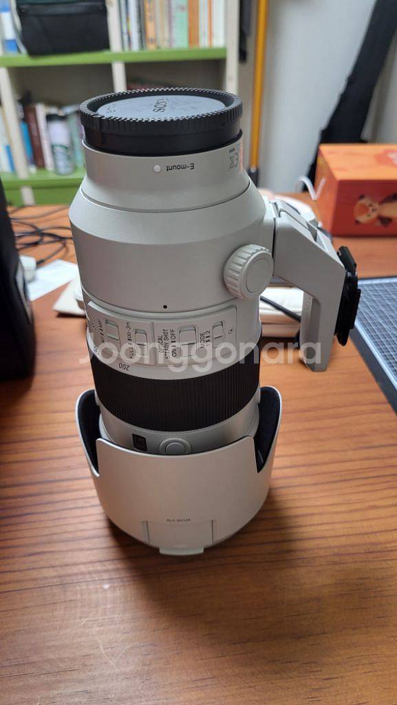 S급 소니70200gm 금령렌즈 팝니다.--3