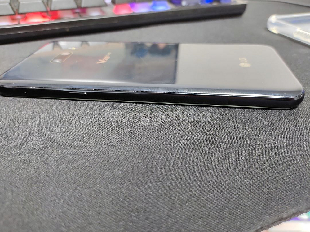 lg v50s 듀얼스크린 포함 판매합니다!!!--3