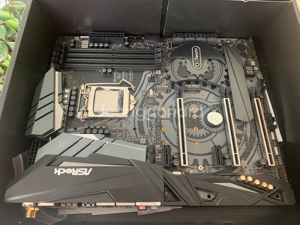 [cpu] 인텔 i9-9900k / 메인보드 공짜--1