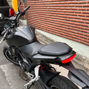 혼다cb125r 2020년식 125cc 오토바이 판매