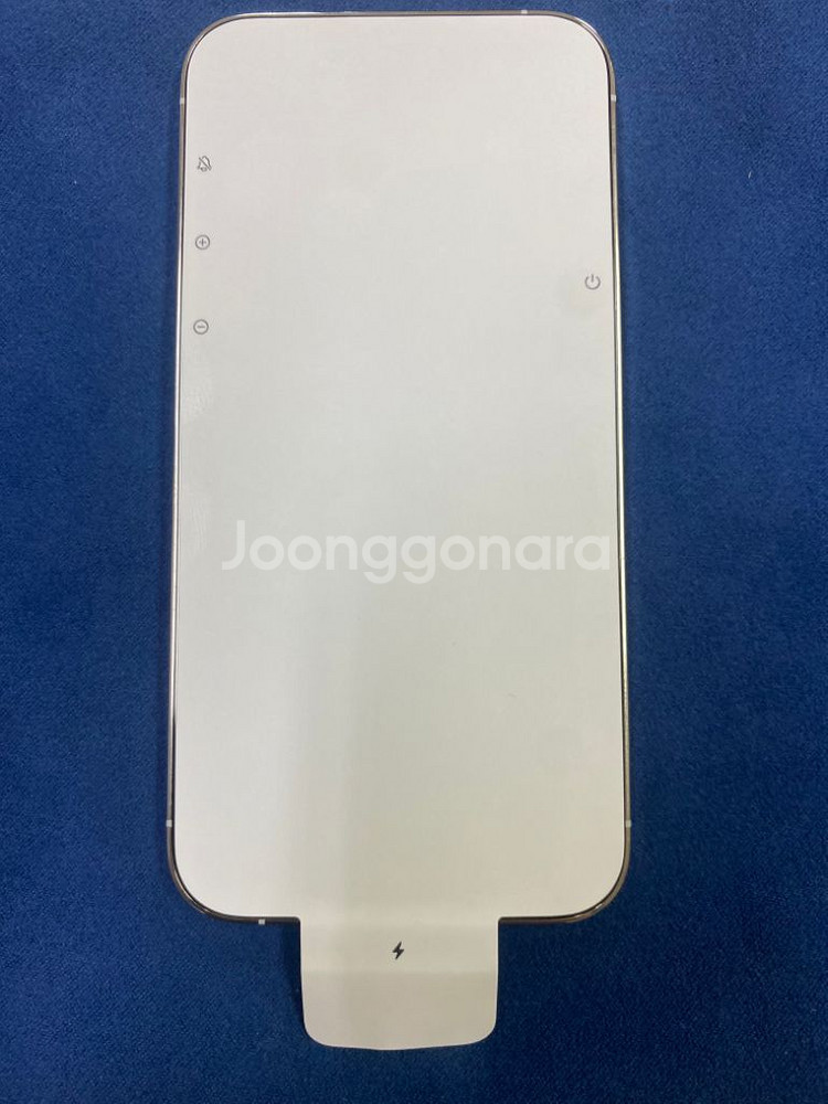 아이폰12프로 256기가 실버색 리퍼폰 팝니다.--0