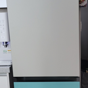 삼성 비스포크 냉장고(RB33R300425) 상냉장 하
