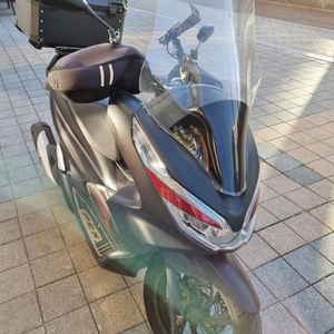 PCX125. 18년식(19년형). 47800km