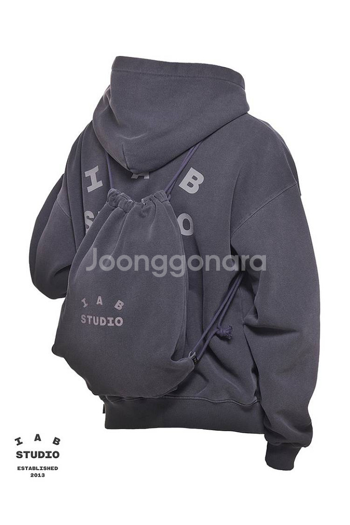 [L]아이앱스튜디오 피그먼트 후드 블랙--1