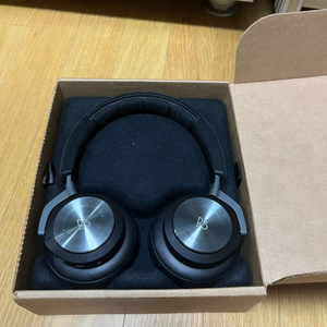 뱅앤올룹슨 BeoPlay H9i