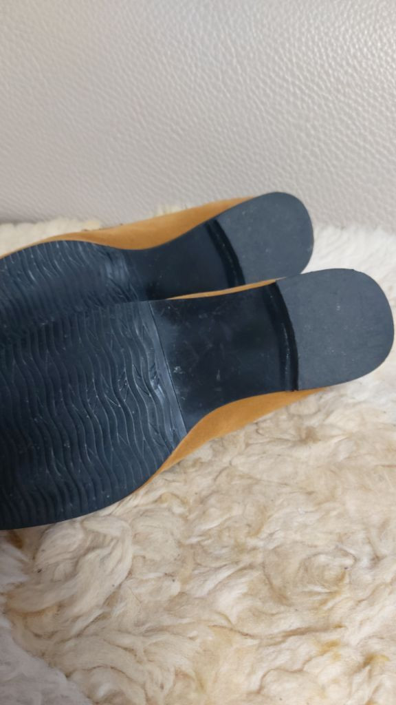 낙타색 스웨이드 세무단화 로퍼 240 이미지