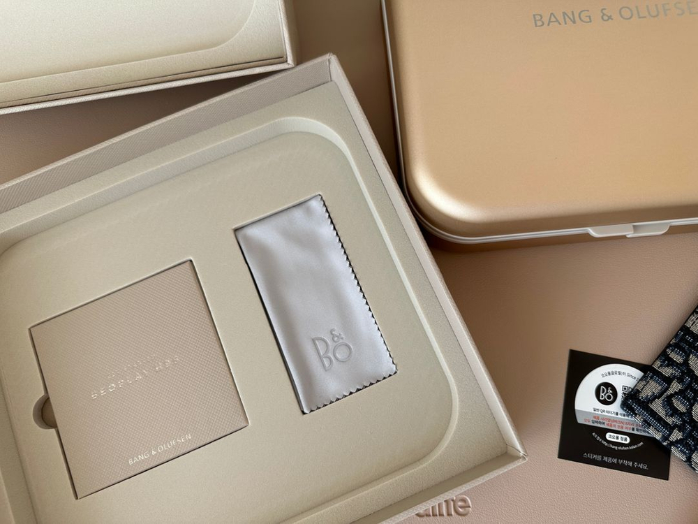 뱅앤올룹슨 h95 골드 헤드폰 새제품급--3