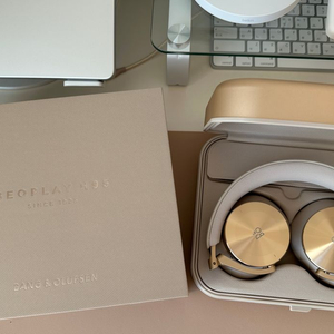 뱅앤올룹슨 h95 골드 헤드폰 새제품급