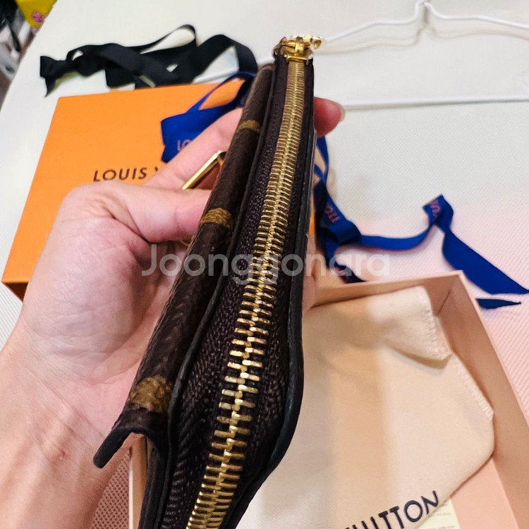 루이비통카드지갑--4