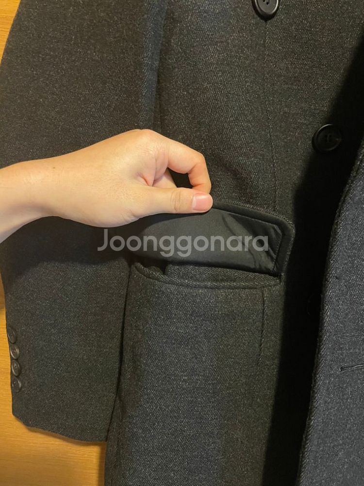 클럽모나코 더블 퀼팅 코트--5