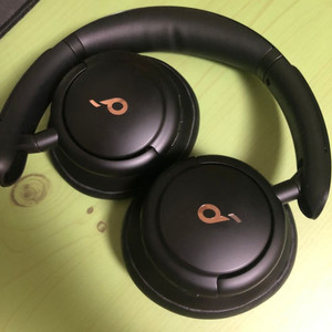 앤커 q30 헤드셋 팔아요