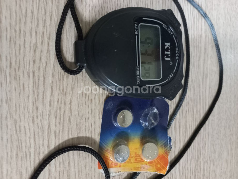 스탑워치+건전지 5천원에 급처ㅠㅠ--0