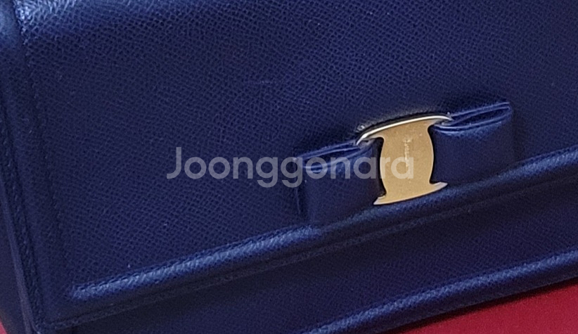 페라가모 바라백 가방--3