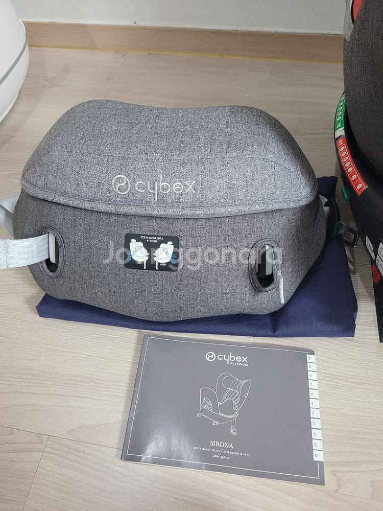 싸이벡스 제로나 플러스 회전형 카시트 (세탁완료)--1