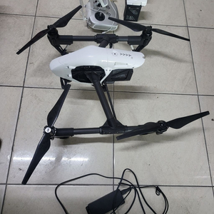 DJI 인스파어어 1