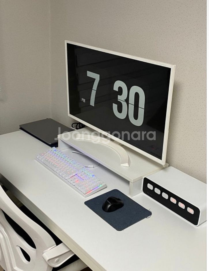 LG 32인치 모니터 화이트--4