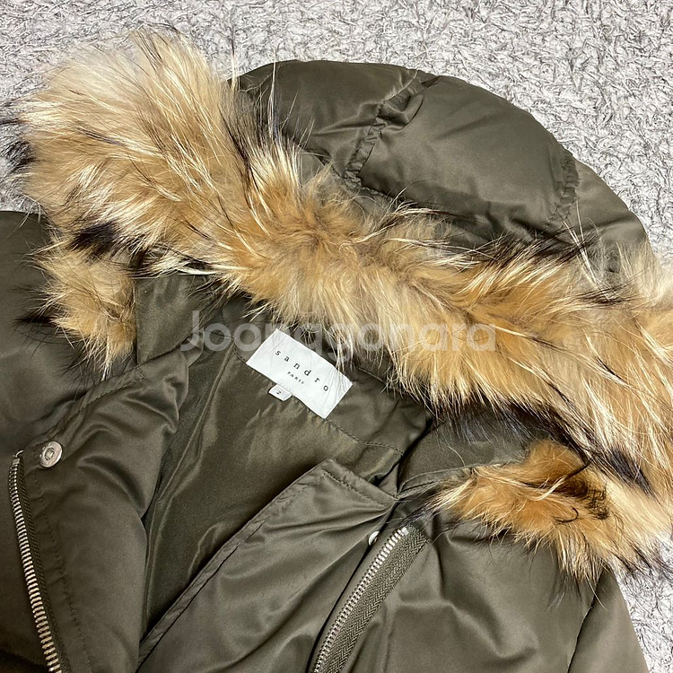 산드로 레더 배색 후드 다운 코트--2