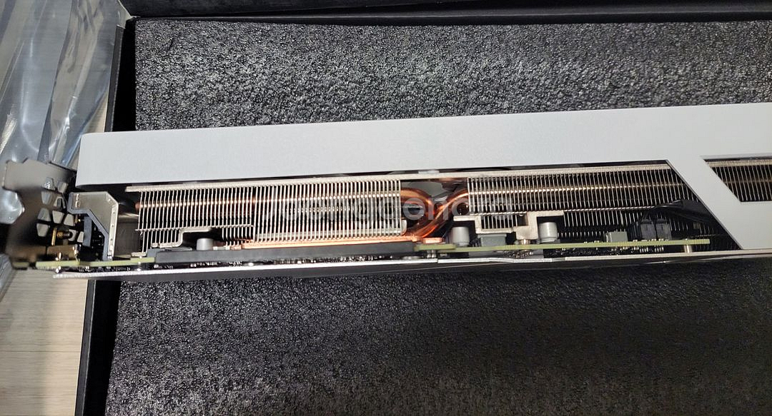 rtx 3080ti 비젼 풀박스 판매합니다--2