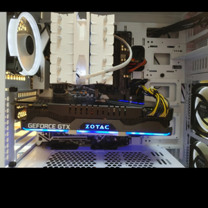 E5 2620v4 1080TI 고사양 게이밍 컴퓨터